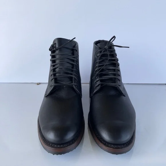 Red Wing Heritage Sheldon Black Leather Boots with Timeless Design - Picture 3 of 11